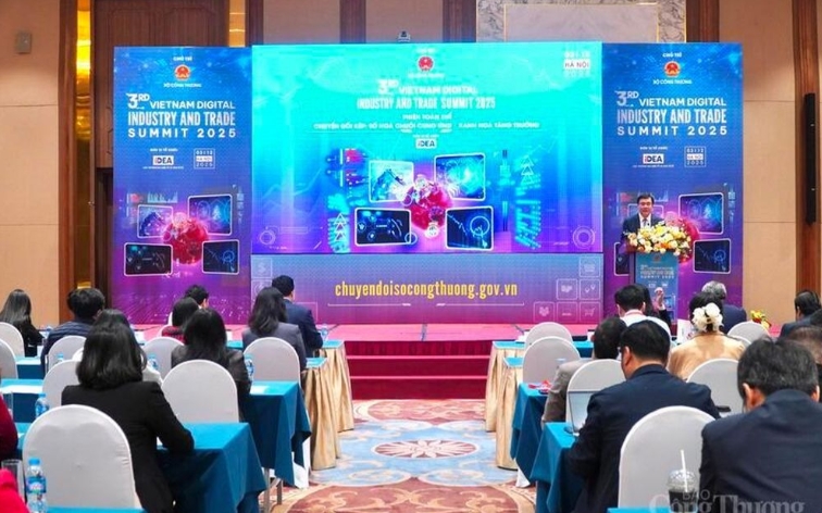 Industry and trade sector explores dual digital and green transformation